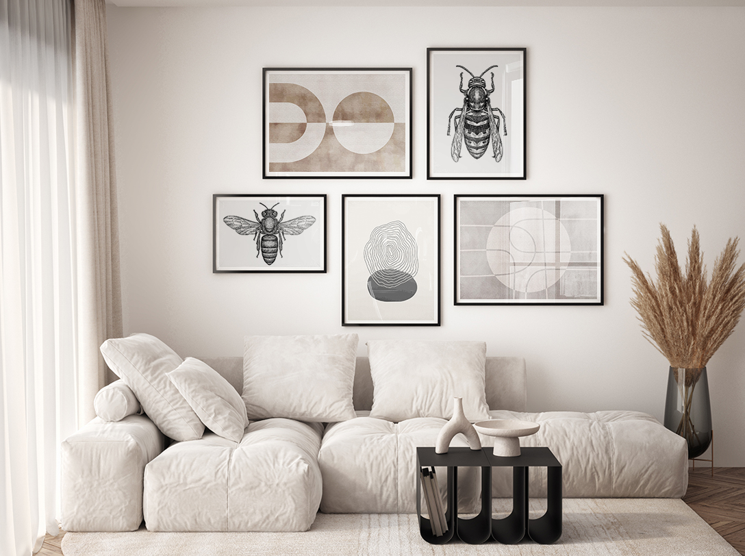 Od pustki do uroku: Szybka przemiana salonu za pomocą obrazów