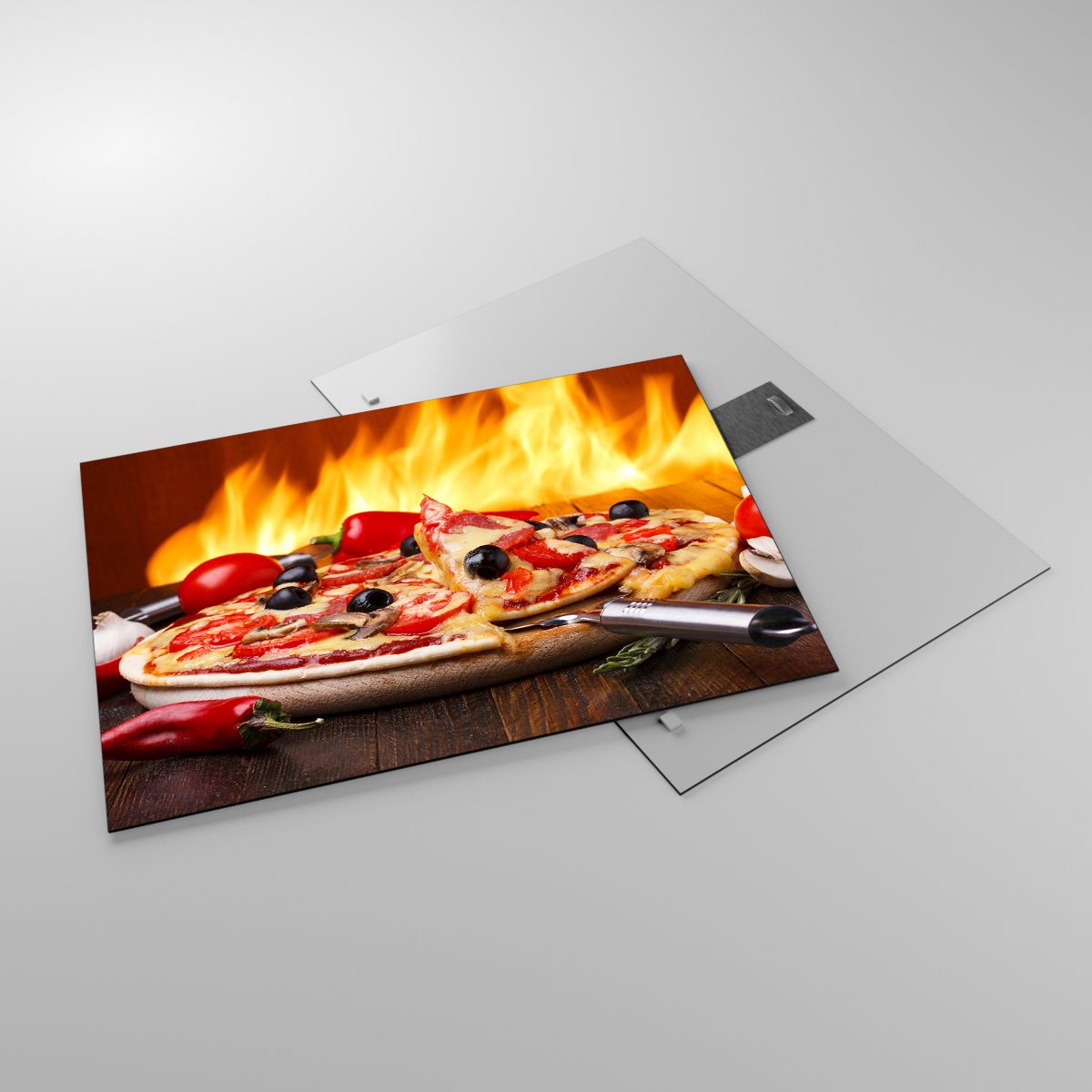 Glasbild Gastronomie, Glasbild Pizza, Glasbild Italien, Glasbild Feuer, Glasbild Köstliches Gericht
